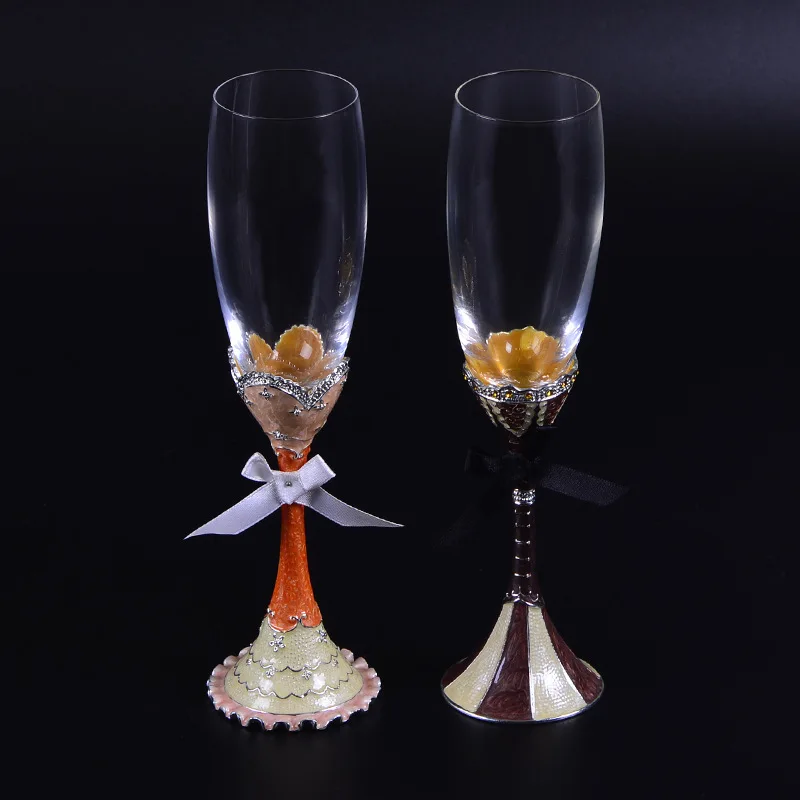 Высочайшее качество творческой подарок персонализированный crystal свадебные бокалы чашки шампанского красное вино невеста жених вечерние Декор тостов Кубок