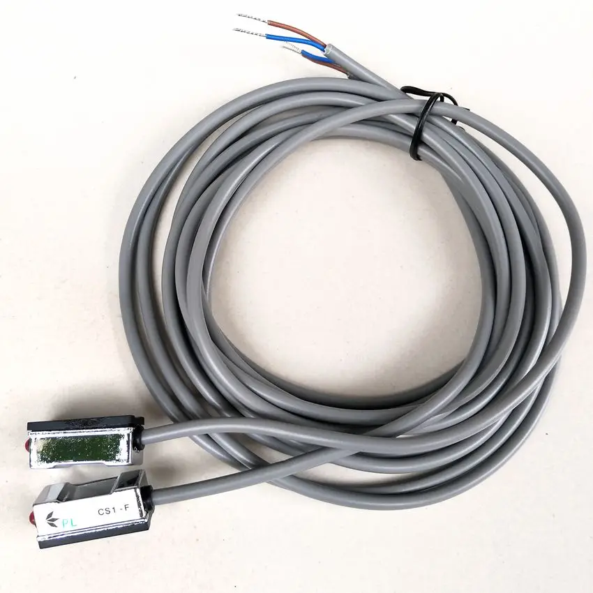 Sensore Magnetico Reed Switch CS1-F Per Cilindri Pneumatici - Funziona Con DC/AC 5V-240V, Corrente 100mA - Foto 9