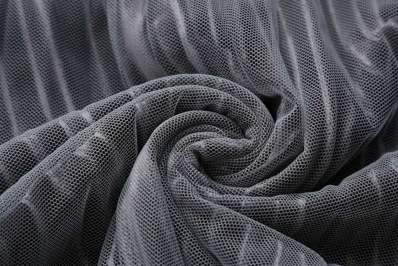 8556