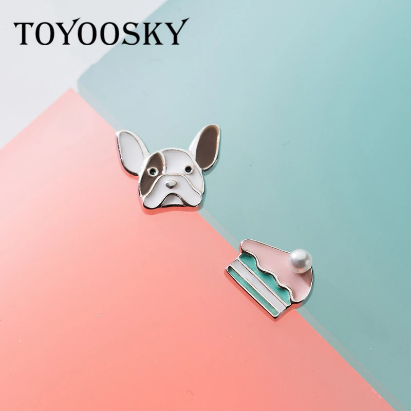 

2018 Design High Quality Handmade Cake Shar Pei Dog Asymmetry Earrings 925 Sterling Silver For Animal Lovers Personality