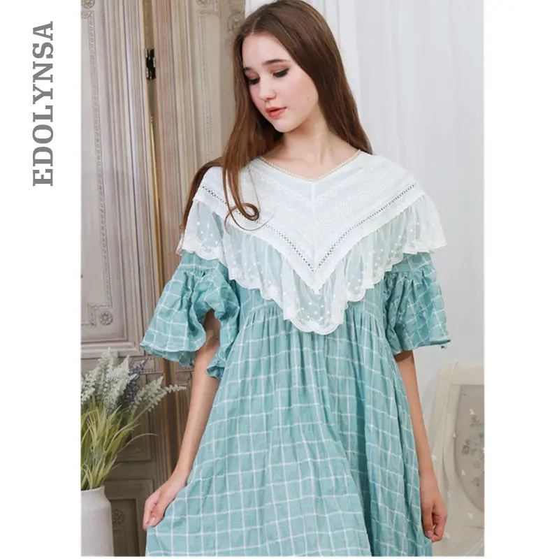 

Victorian Plaid Night Dress Women Autumn Sleepwear Cotton Long Nightgown Lace Ruffle Home Dress Princess Style Sleep Shirt T318