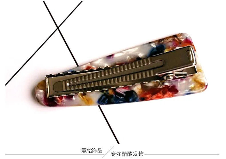 3998836834_196875564