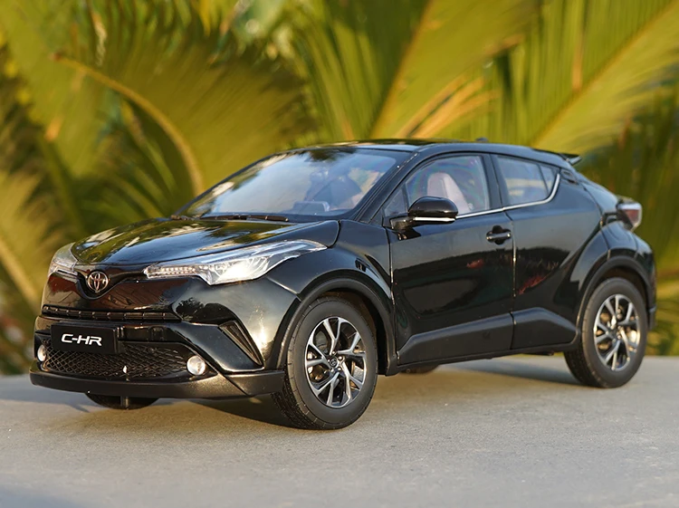 6 цветов 1:18 TOYOTA C-HR модель из цинкового сплава, высококачественная металлическая коллекция и Подарочная модель автомобиля украшения