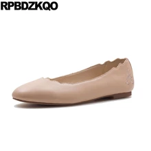 Плоские балет Широкая посадка розовый женщин престарелые балерина Китайская вышитая обувь Настоящая кожа вышивка Круглый носок обнаженный надевать европейская весенняя осень последние красивая Мода отправка капель