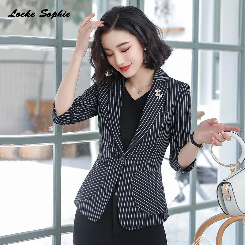 1pcs Womens Plus size Blazers coats 2019 Autumn cotton blend stripe Small pockets Small Suits jackets ladies Skinny Blazers Suit