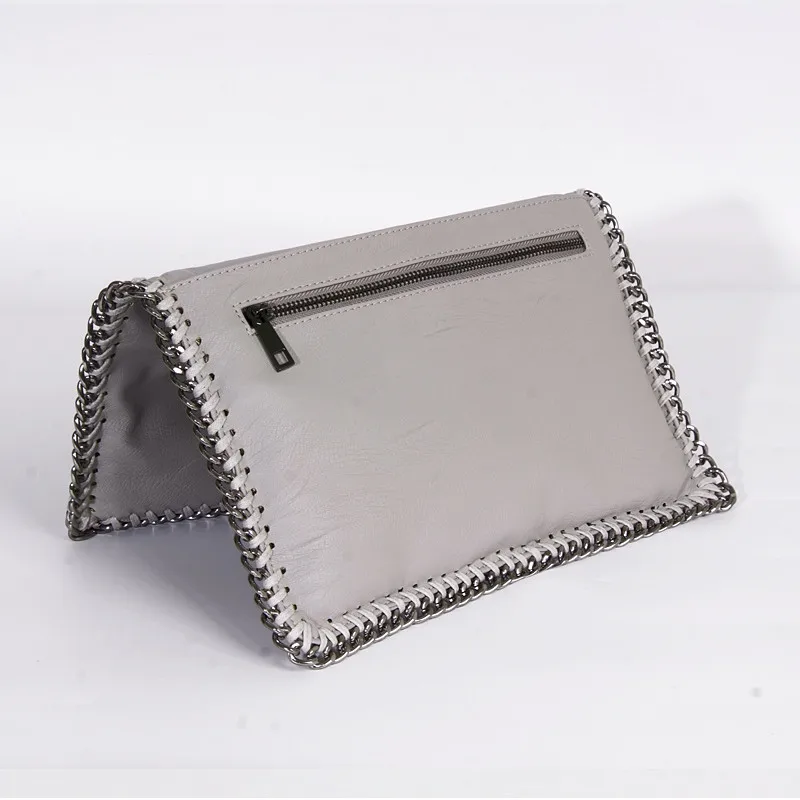 light gray purse (2)