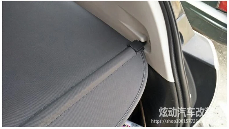 HTB1x3ggTbPpK1RjSZFFq6y5PpXaU