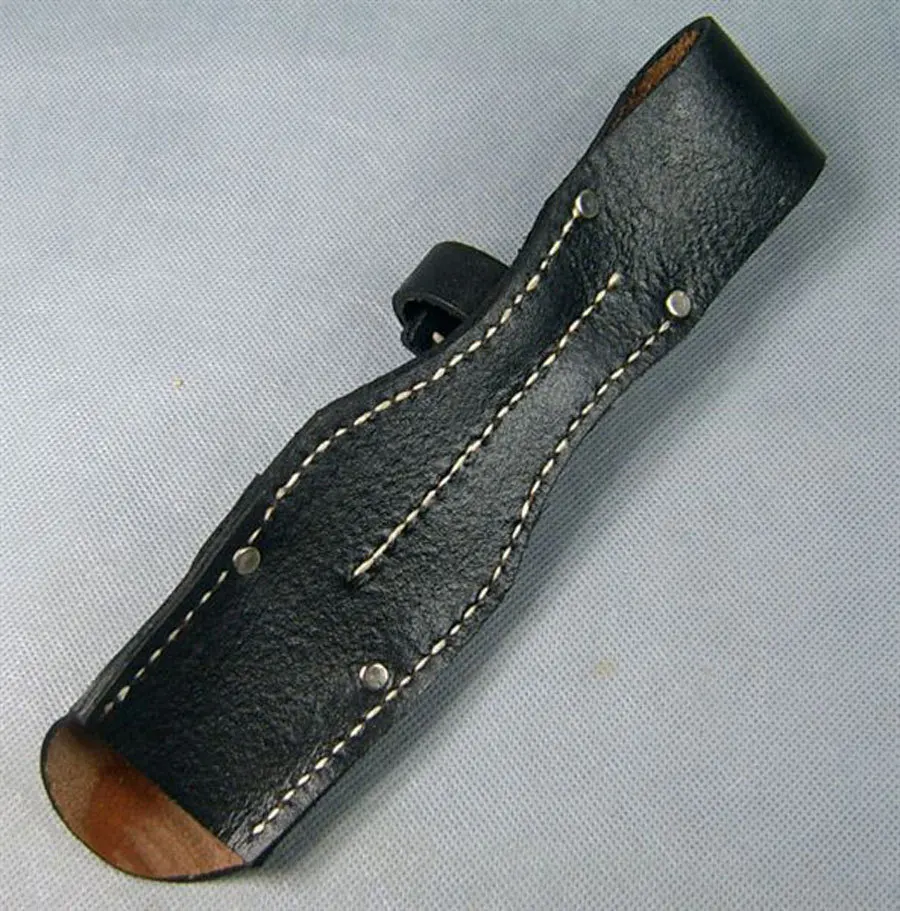 German Bayonet WWII 98K Leather Military Collectible Frog-GM029