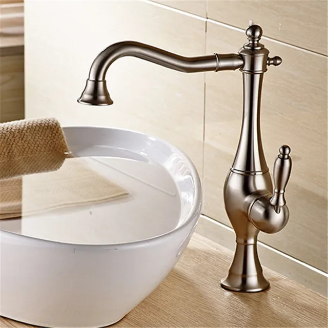 Kitchen Faucets Brass Sink Mixer Tap Hot & Cold Single Handle Rotating Water Crane Mixer Faucet Golden/Chrome Bath Basin Faucet Kitchen Faucets Brass Sink Mixer Tap Hot & Cold Single Handle Rotating Water Crane Mixer Faucet Golden/Chrome Bath Basin Faucet