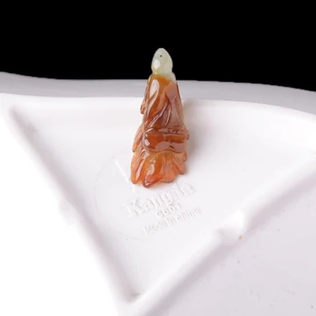 

Natural old pit ice red topaz cabbage pendant Burma jade vegetable small jade pendant with certificate