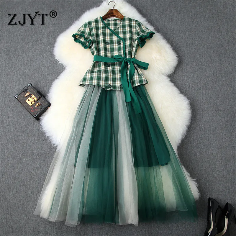

Brand Fashion Summer Runway Suit 2Piece Set Women Designer Short Sleeve Lace Up Plaid Top and Long Tulle Skirt Set Party Outfit