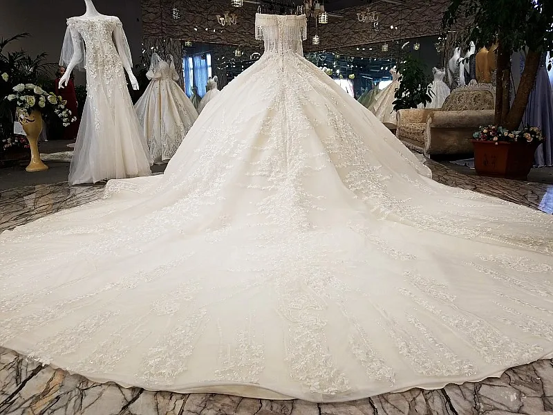 LS65392 свадебные платья шикарныеслоновая кость и шампанское с плеча возлюбленной бальное платье зашнуровать назад руки работы пухлые кружева свадебные платья реальные фото