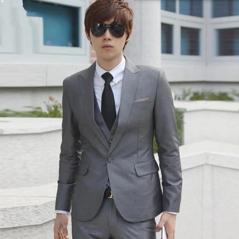 9116 Haute Couture Hommes Costumes Nouveau Design Marié Costumes De Mariage Tuxedos Bonne Qualité Formelle Affaires Occasions Costumes Veste