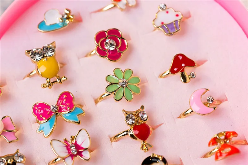 10PCs/Lot Hot Sale Kids Cute Cartoon Rings Flower Animal Shape Ring Set Mix Finger Jewelry Creative Accessories Girl Child Gifts
