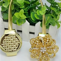 Горячее предложение 1 шт. цвета: золотистый, серебристый цветок провода подхват для штор Магнит пряжка для штор Магнитная занавеска держатель украшения для штор аксессуары - изображение