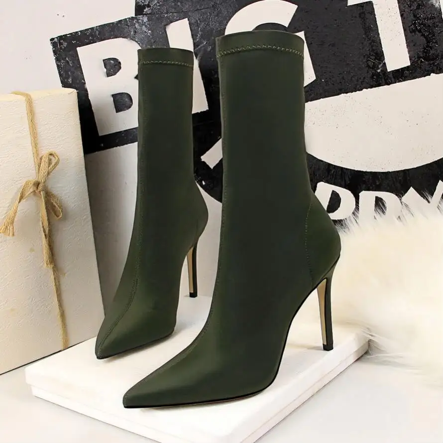 814d3371e82028cbff3bd97a70e5c9a2