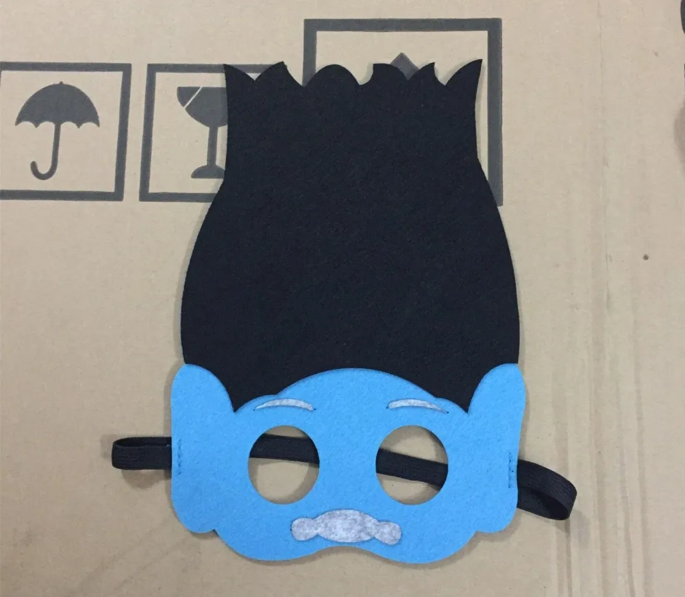 trolls-party-forest-capes-masks (2)
