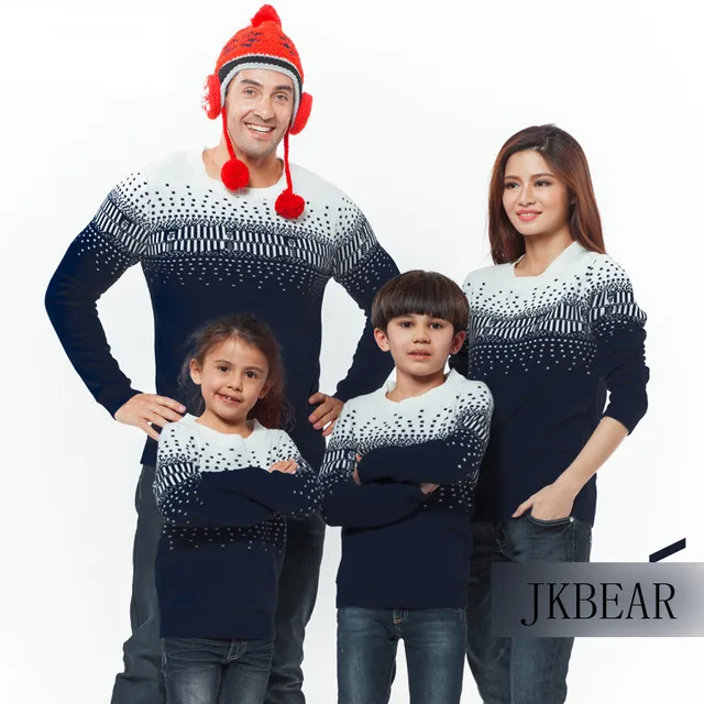 1 Lot/3 Pieces Family Matching Christmas Sweaters with Snowflake