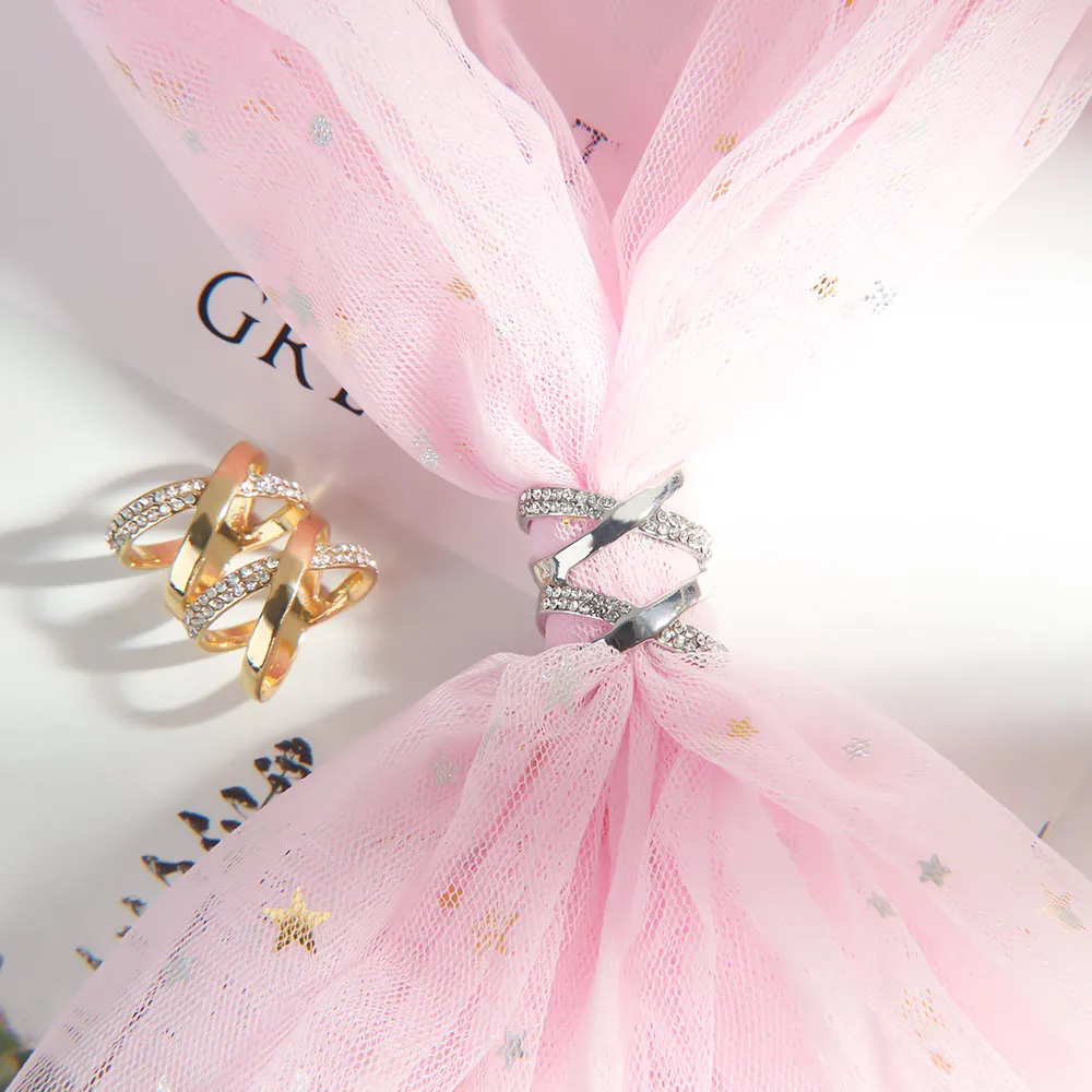 

1Pcs Fashion Round Rhinestone Elegant Temperament Alloy Scarf Pin Buckle Clip Delicate Gifts