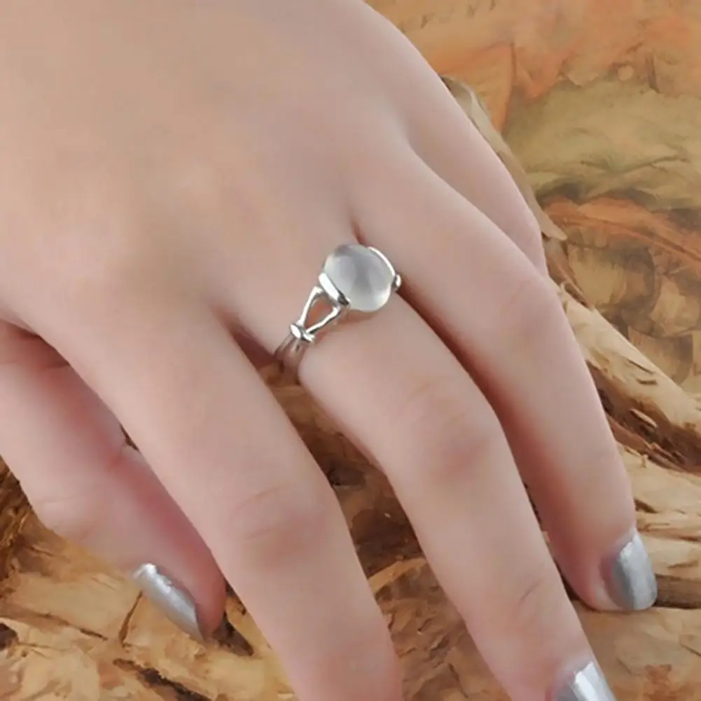 

Vintage Moonstone Inlaid Finger Ring Women Wedding Jewelry Valentine Day Gift hot new