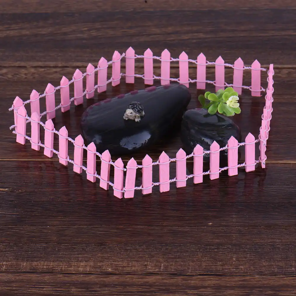 miniature fence diy