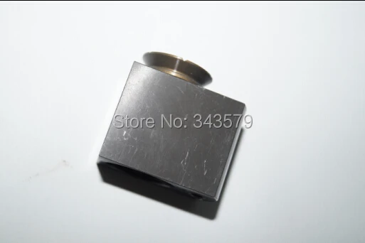 

Roland lifting sucker, Roland replacement parts,hole ID =12mm