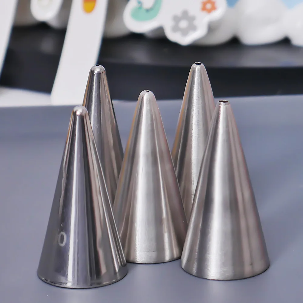 5Pcs Icing Piping Nozzles Cream Tips Cake Decorating Pastry Tools Writing Head For Cakes Fondant Decorating Stainless Steel Past 5Pcs Icing Piping Nozzles Cream Tips Cake Decorating Pastry Tools Writing Head For Cakes Fondant Decorating Stainless Steel Past