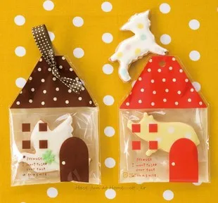 

100pcs Christmas House Style Cookie packaging Bag self adhesive seal cellophane bags for candy gift chocolate packing decor