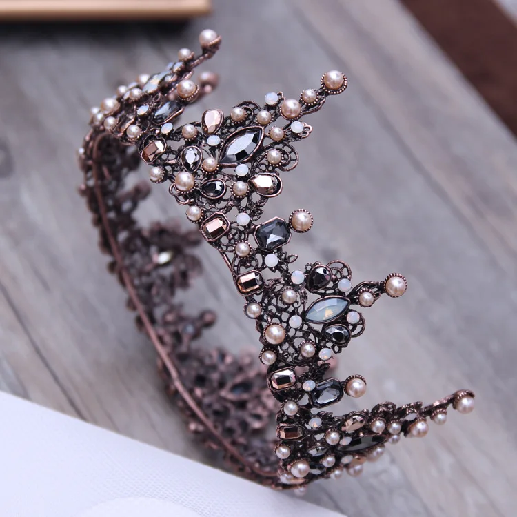 Günstige Vintage Barock Tiara Vintage Geometrische Perlen Tiaras Kronen Haarband Royal Queen Stirnband für Frauen Weihnachten Party Haar Schmuck