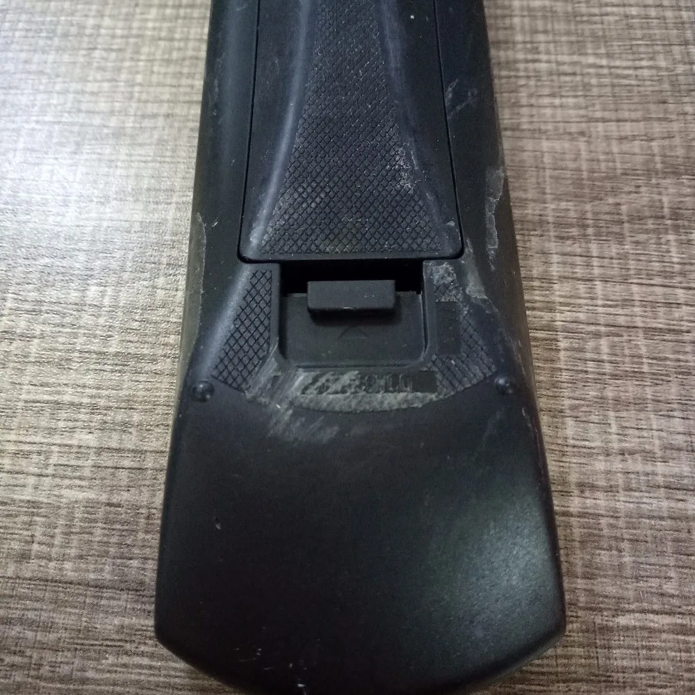 EUR7659YC0 2