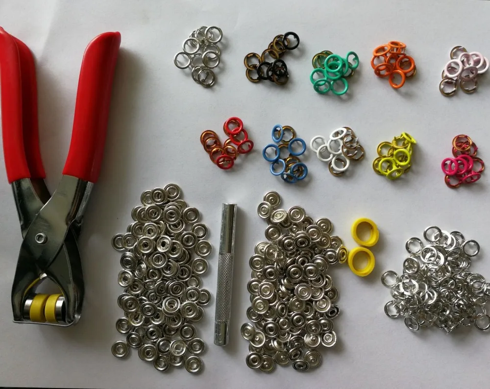 крепление пуговиц. крепление для пуговицы s. пуговицы заклепки для куртки. кнопки пробивные 40 мм. крепеж для пуговиц.