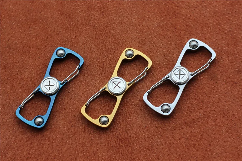 

MIKER fingertip gyroscope outdoor climbing spiking bearings edc key chain opener screwdriver EDC tool camping