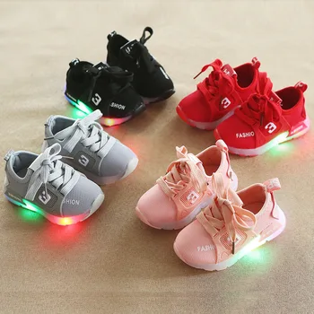 

New European fashion LED lighted kids shoes cool hot sales children sneakers casual summer baby girls boys mesh shoes