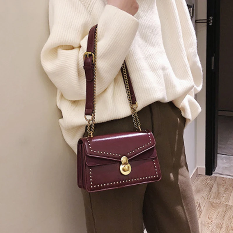 

2019 explosions tide multi-function wild fashion style Messenger bag texture simple fashion one shoulder small square bag