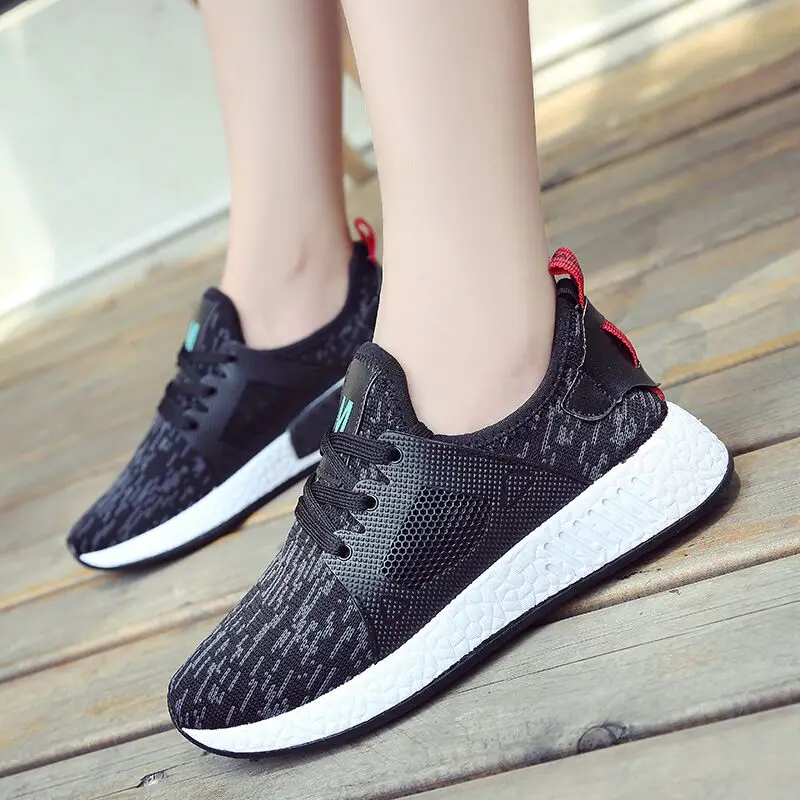 

Women Sneakers 2018 New Vulcanized Shoes Ladies Red Lace-Up Casual Shoes Breathable Walking Mesh Flats Large Size Couple Shoes