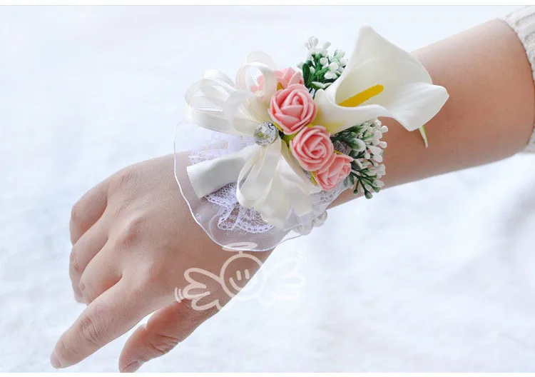 white wedding wrist corsage boutonnieres roses  (9)