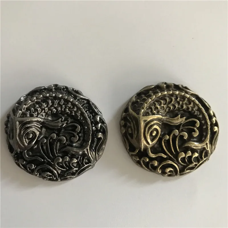 

Wholesale Retail New Screw Head 3.4cm Round Silver/Bronze fish Metal Buttons For Man Woman Belt and Bag Jewelry Accessories