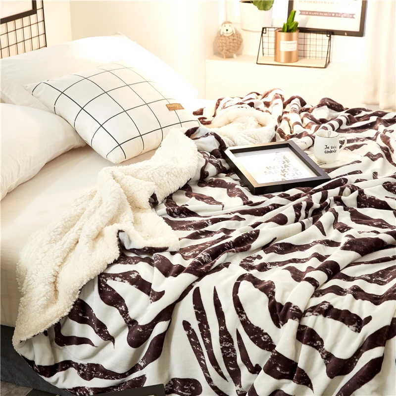 Zebra pattern blanket (9)