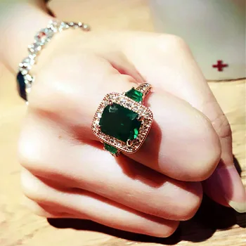

Fashion Genuine Austria Crystal Luxury Classic Rectangle Green Stone Ring Square Red CZ 4 Prong Vintage Women Jewelry