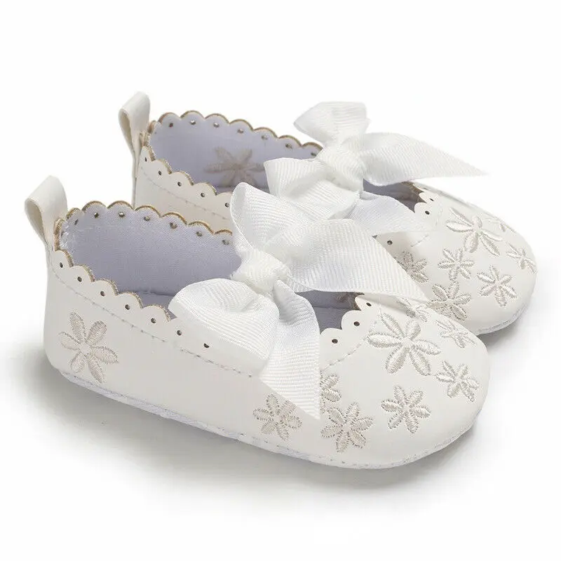 Повседневная детская обувь для новорожденных девочек от 0 до 18 месяцев; обувь для принцессы с бантом; мягкие кроссовки на нескользящей подошве