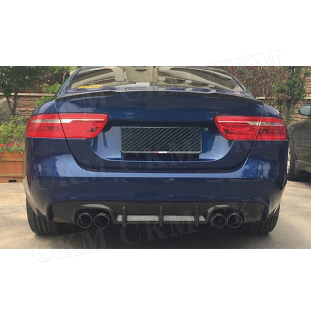 Рассеиватель для заднего бампера автомобиля из углеродного волокна Jaguar XE Sedan 4 Door