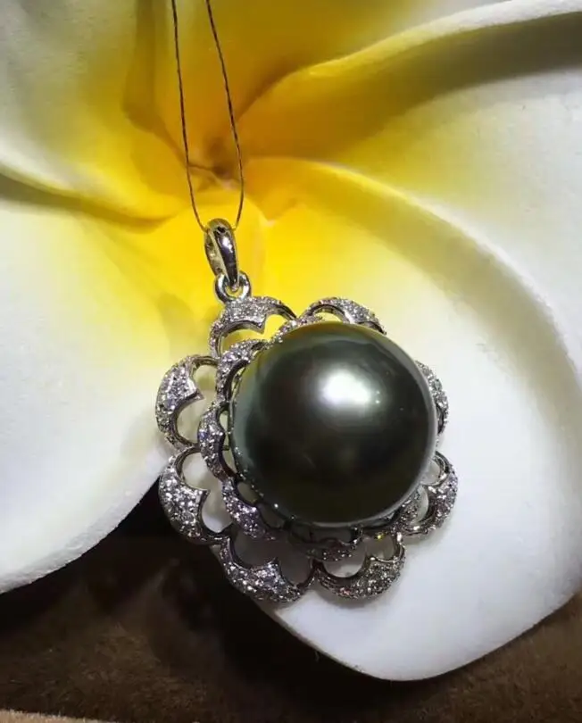 

Wholesale price ^^^New 12-13mm Natural Tahitian Black pearl Pendants