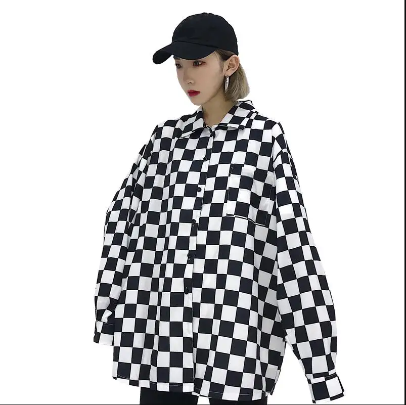 

New women's black and white plaid loose long-sleeved shirt