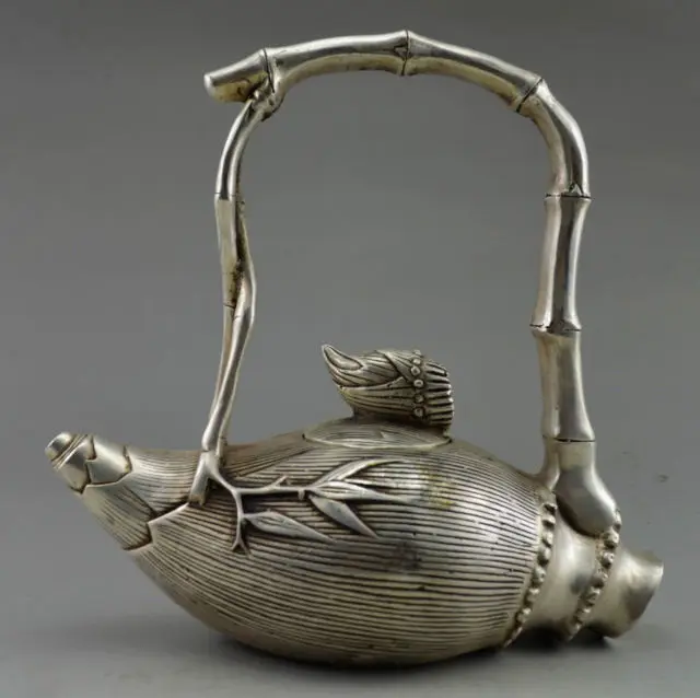 

China manually collecting old Tibet silver bamboo, bamboo shoots the teapot