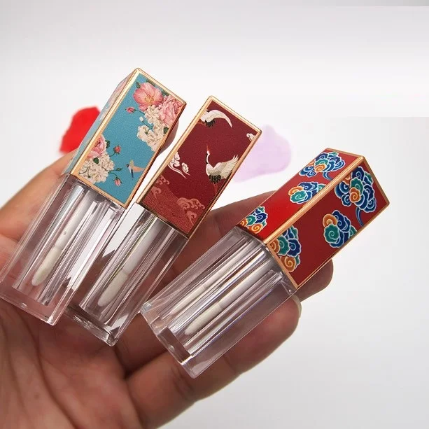 

New 3.5ml Empty lip gloss tubes with 3D picture cap Square Lip glaze tube packing container DIY lip balm bottle