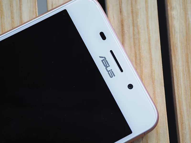 ASUS Zenfone Pegasus 3 s (ZC521TL) MTK MT6750 8 ядер Android 7.0 5.2 дюймов 3ГБ RAM 32 ГБ ROM сканер отпечатков 5000