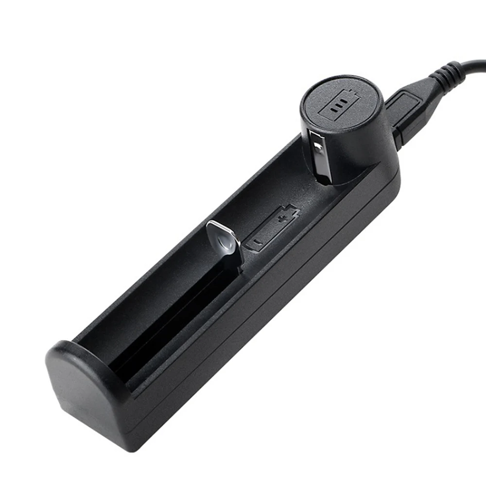 

Protection Universal Battery Charger Universal USB Port Batteries Charger For Standard Battery 3.7V Li-ion 4.2V lithium 18500