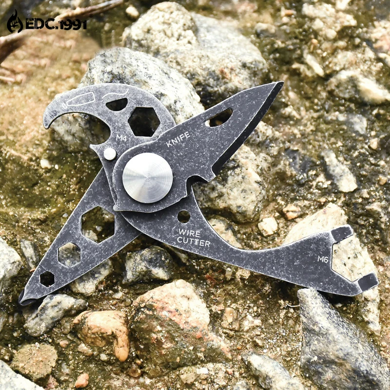 

EDC survival pocket tool mini 11 in 1 bottle opener wrench screwdriver multi camping mini tool full stainless steel key chain
