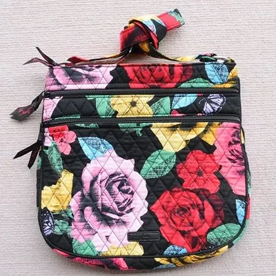

Triple Zip Hipster Crossbody