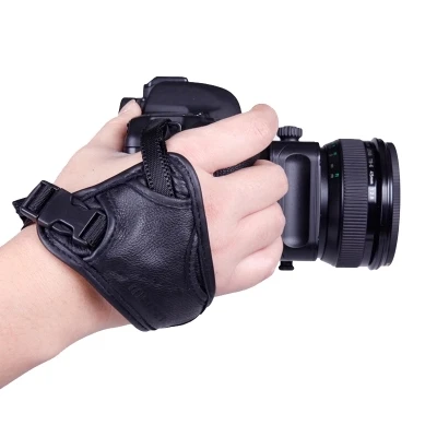 

Camera Black Leather Soft Wrist Strap/Hand Grip for Canon 600D 700D 650D 70D Nikon D5200 D750 D3200 D90 D610 SLR/DSLR Rated 4.5